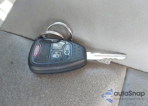 2007 Chrysler Pacifica Touring from USA, damaged, VIN 2A8GM68X07R225518